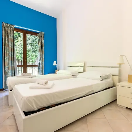 Balcone Di Noa E Stella * ميناجيو